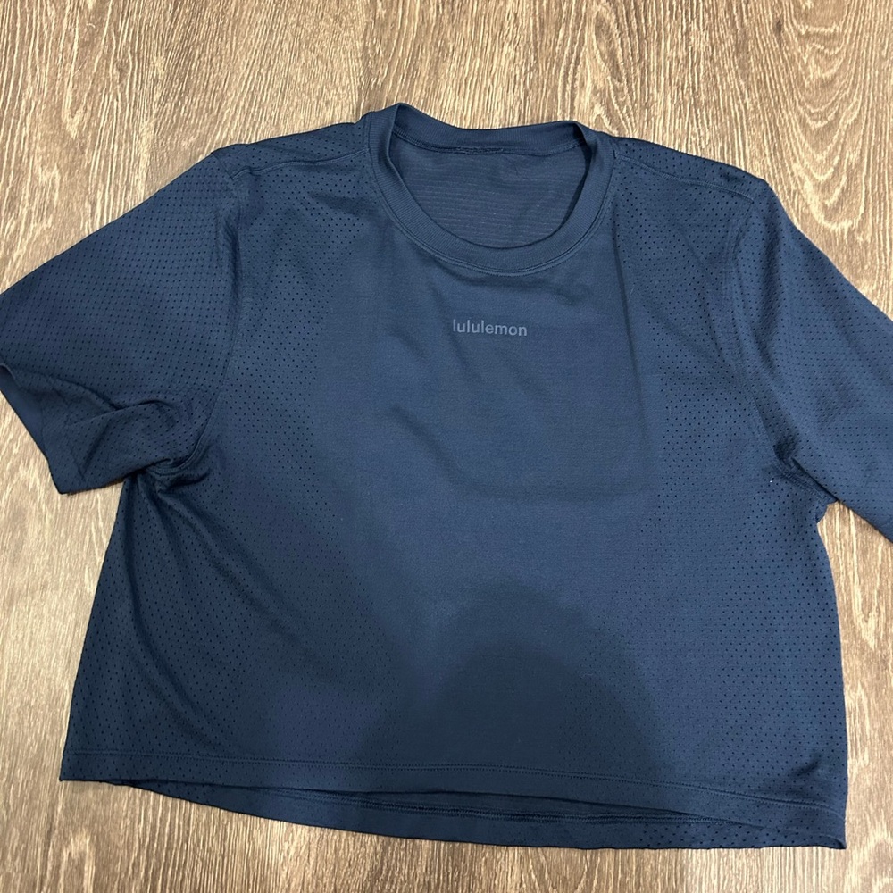 Lululemon Crop Top